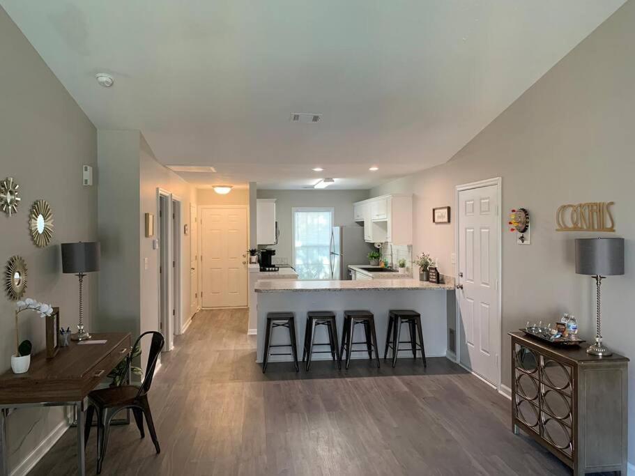 Comfy, Stylish Townhome Near I-20! Augusta Exterior photo
