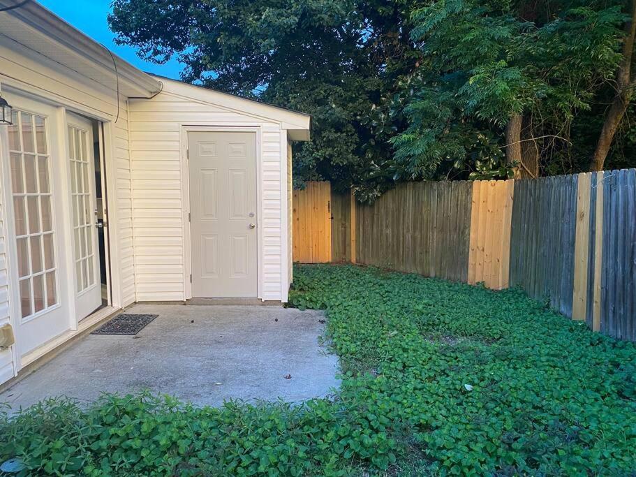 Comfy, Stylish Townhome Near I-20! Augusta Exterior photo
